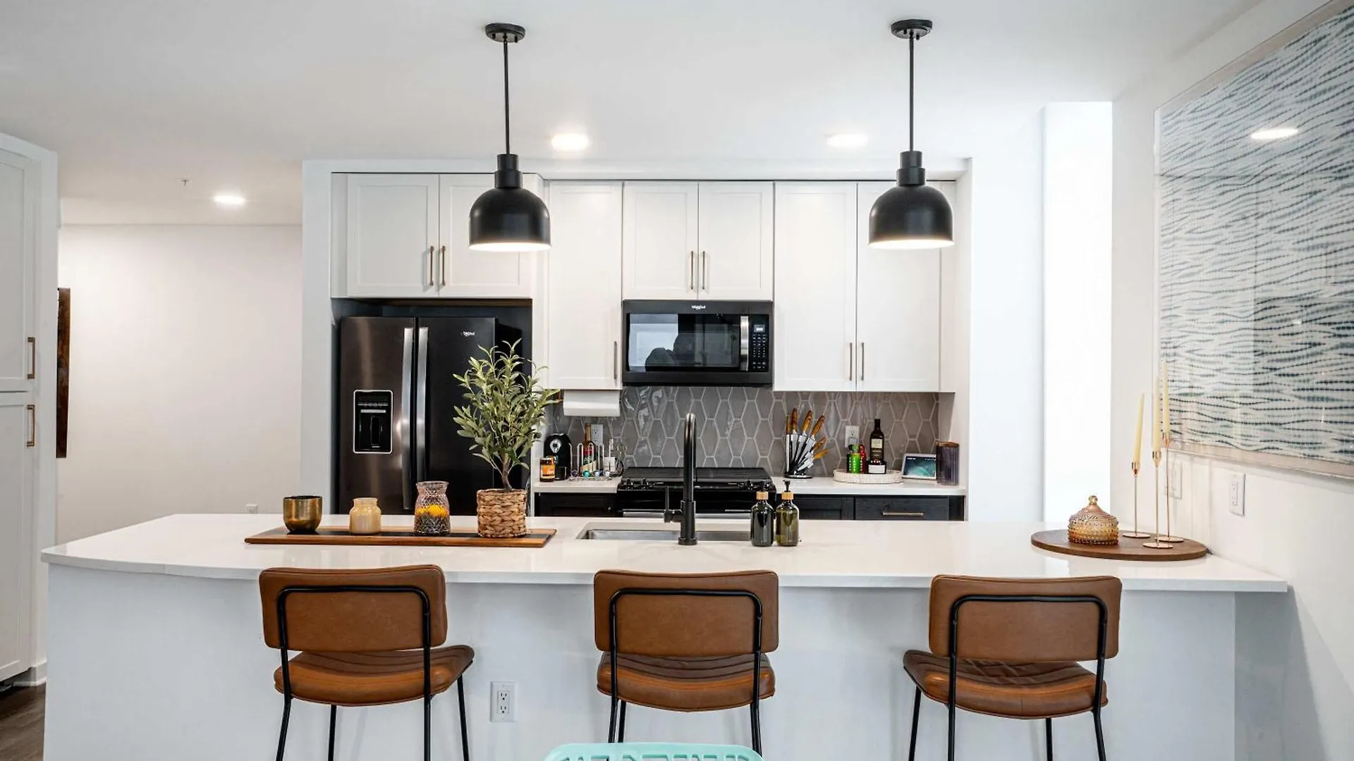 Gulch Luxe Apartment With Pool Access Nashville